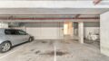 Stellplätze mit Zugang zur Wohnung