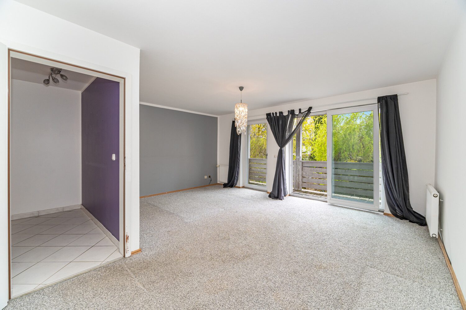 Schlafzimmer 1