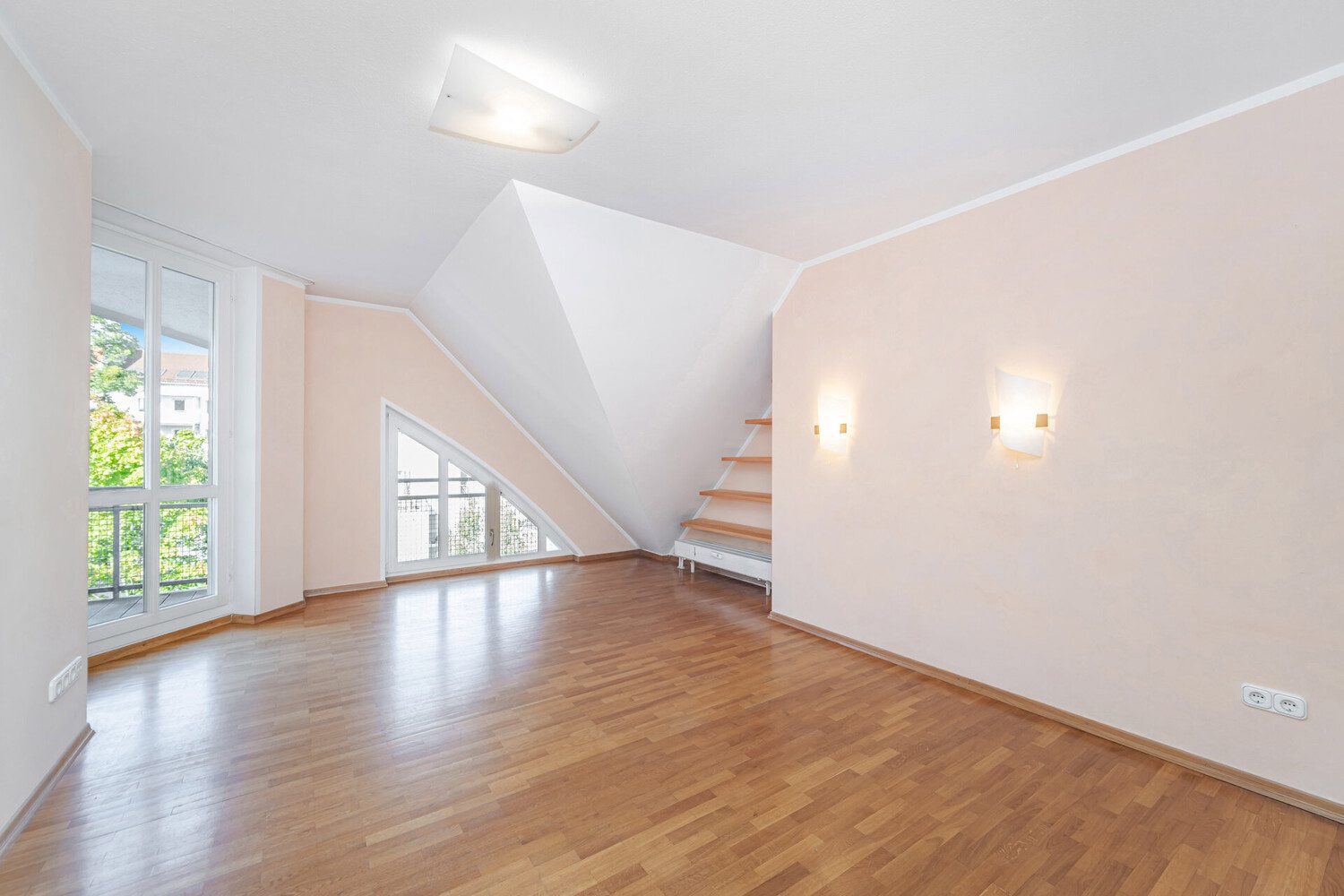 Schlafzimmer 1