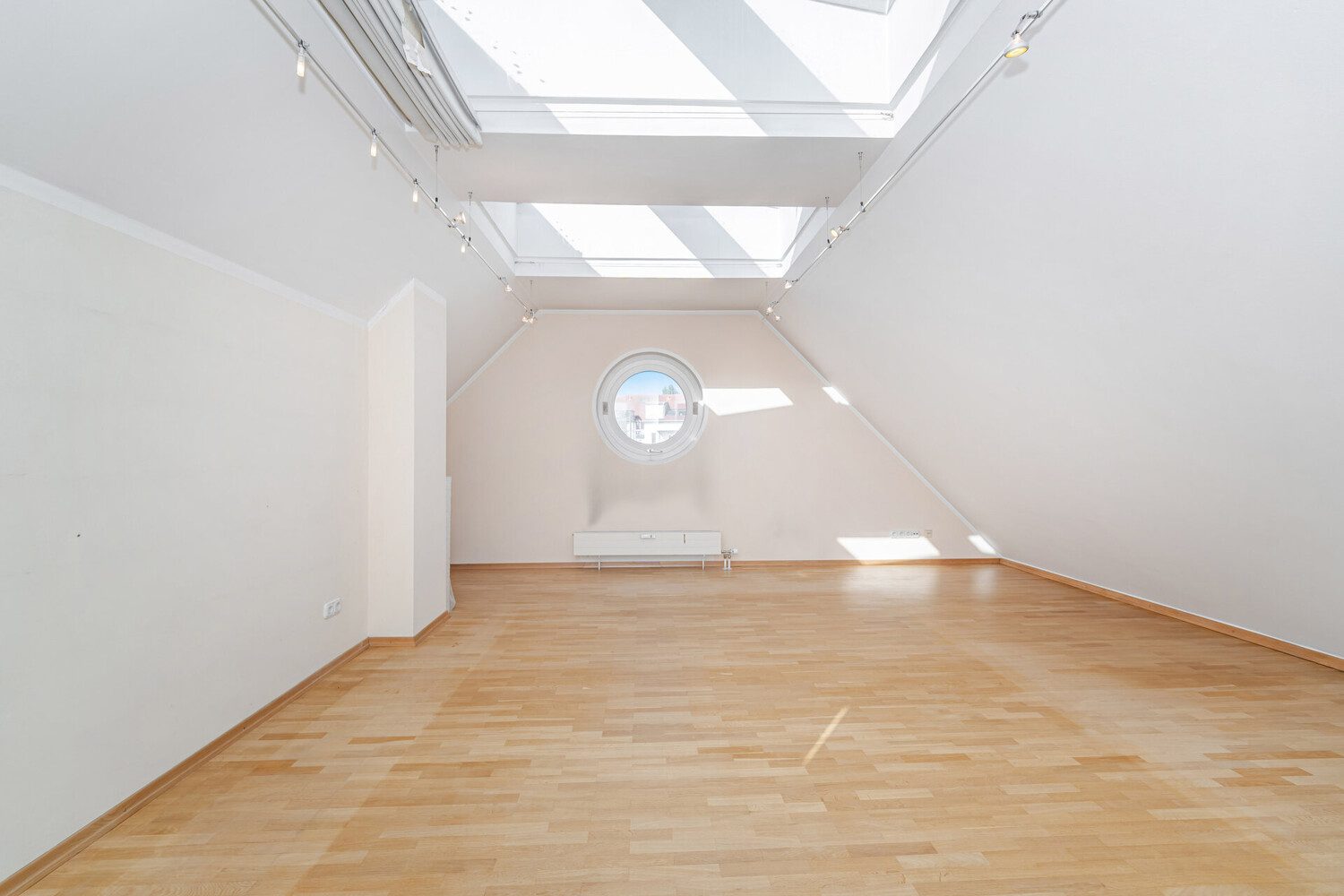 Schlafzimmer 2
