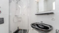 Badezimmer 2