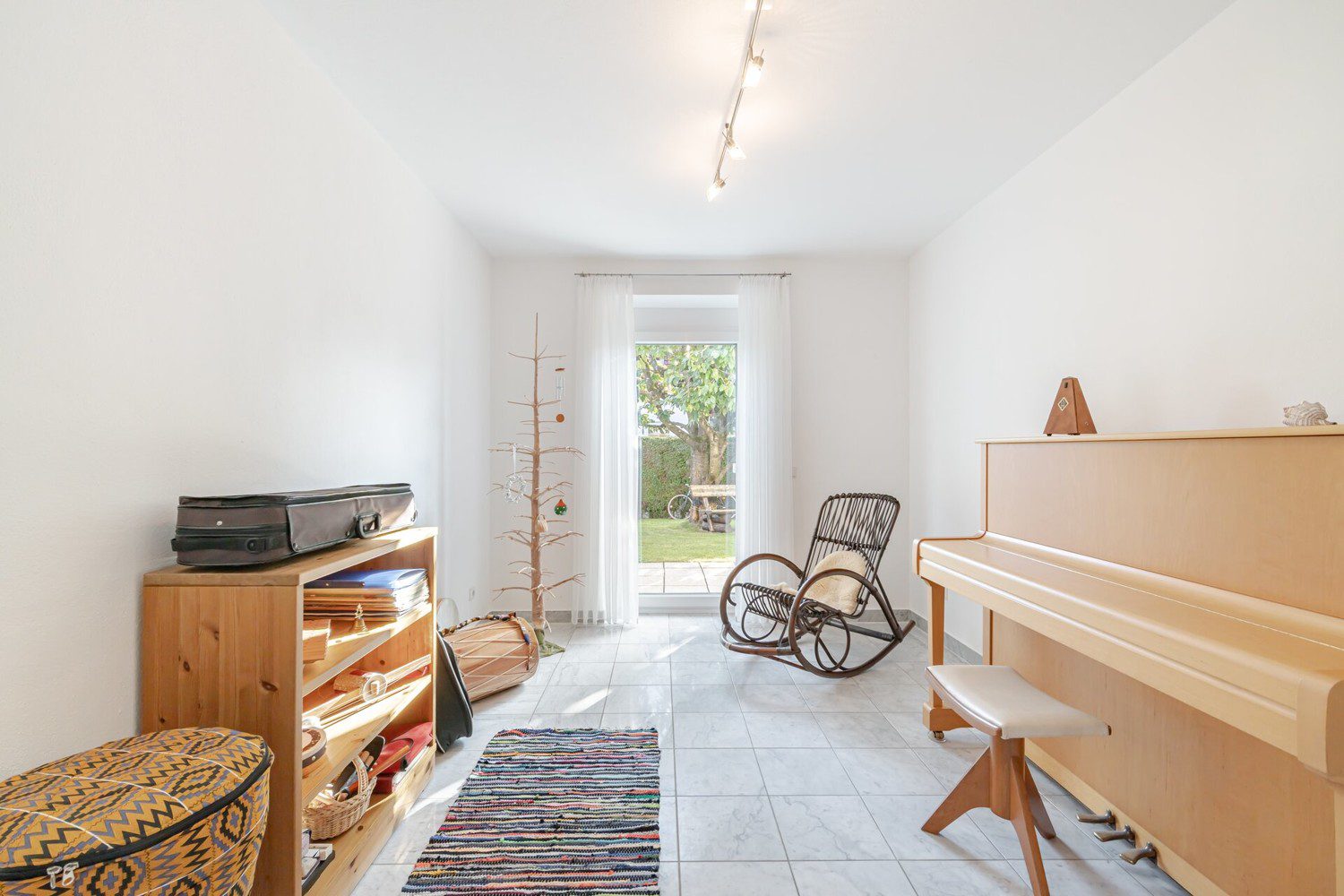 Schlafzimmer 1 im EG