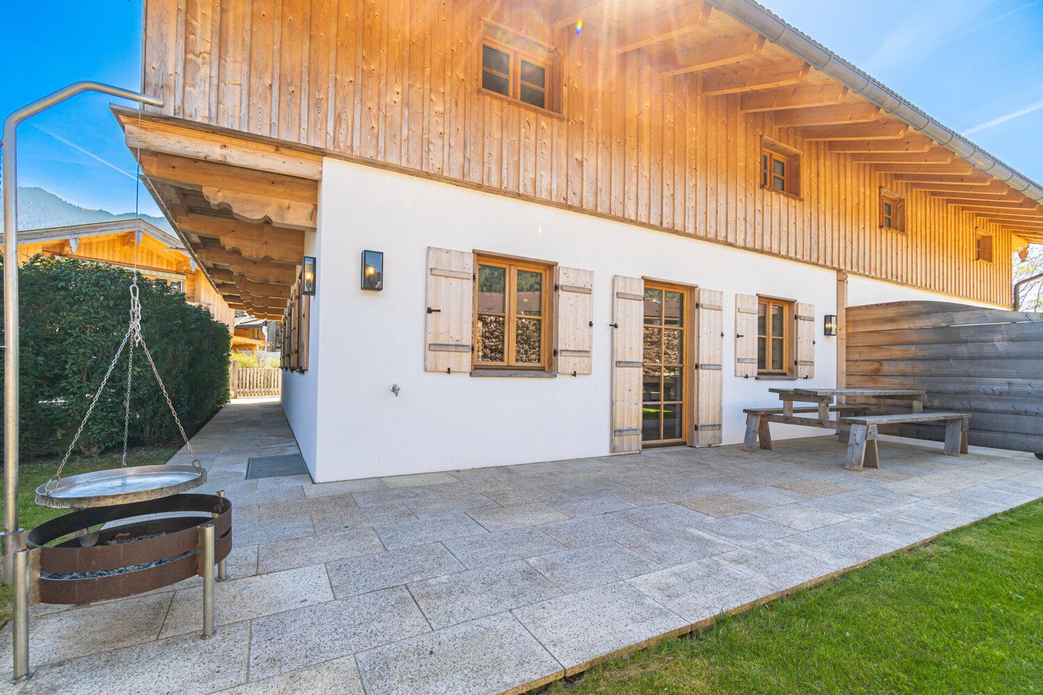 Westgarten mit Terrasse