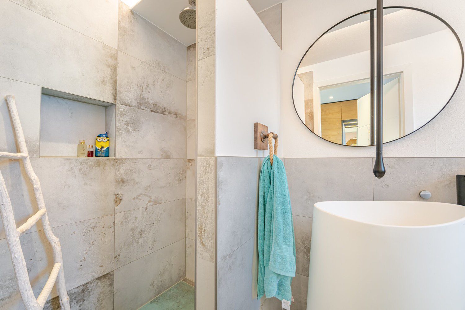 mit Dusche