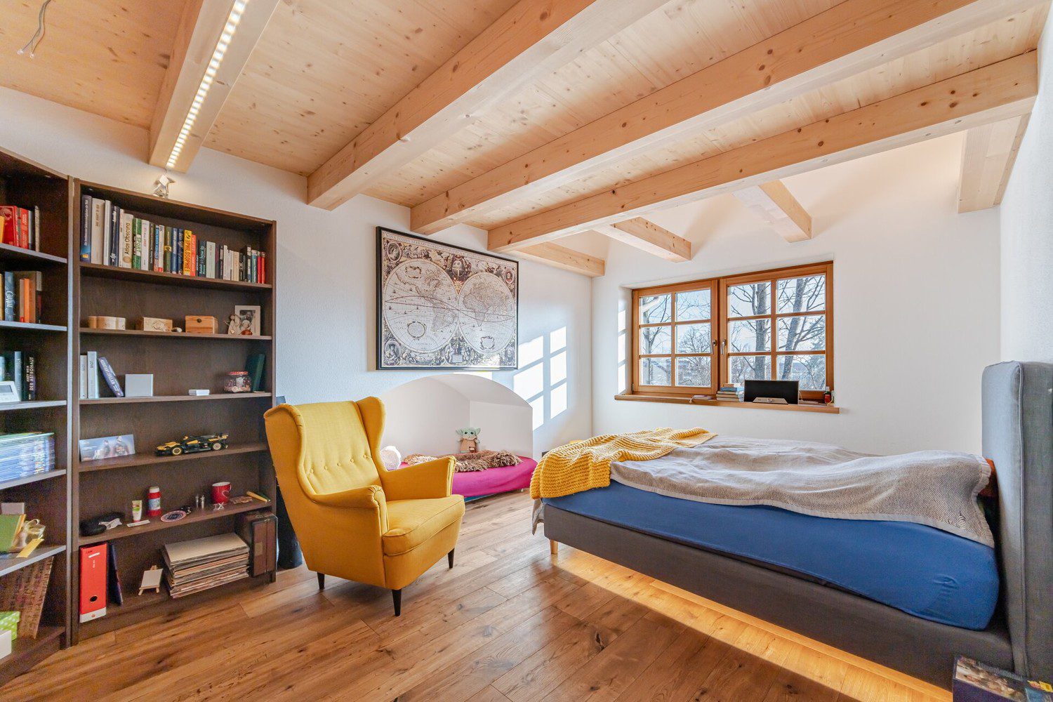 Schlafzimmer 1
