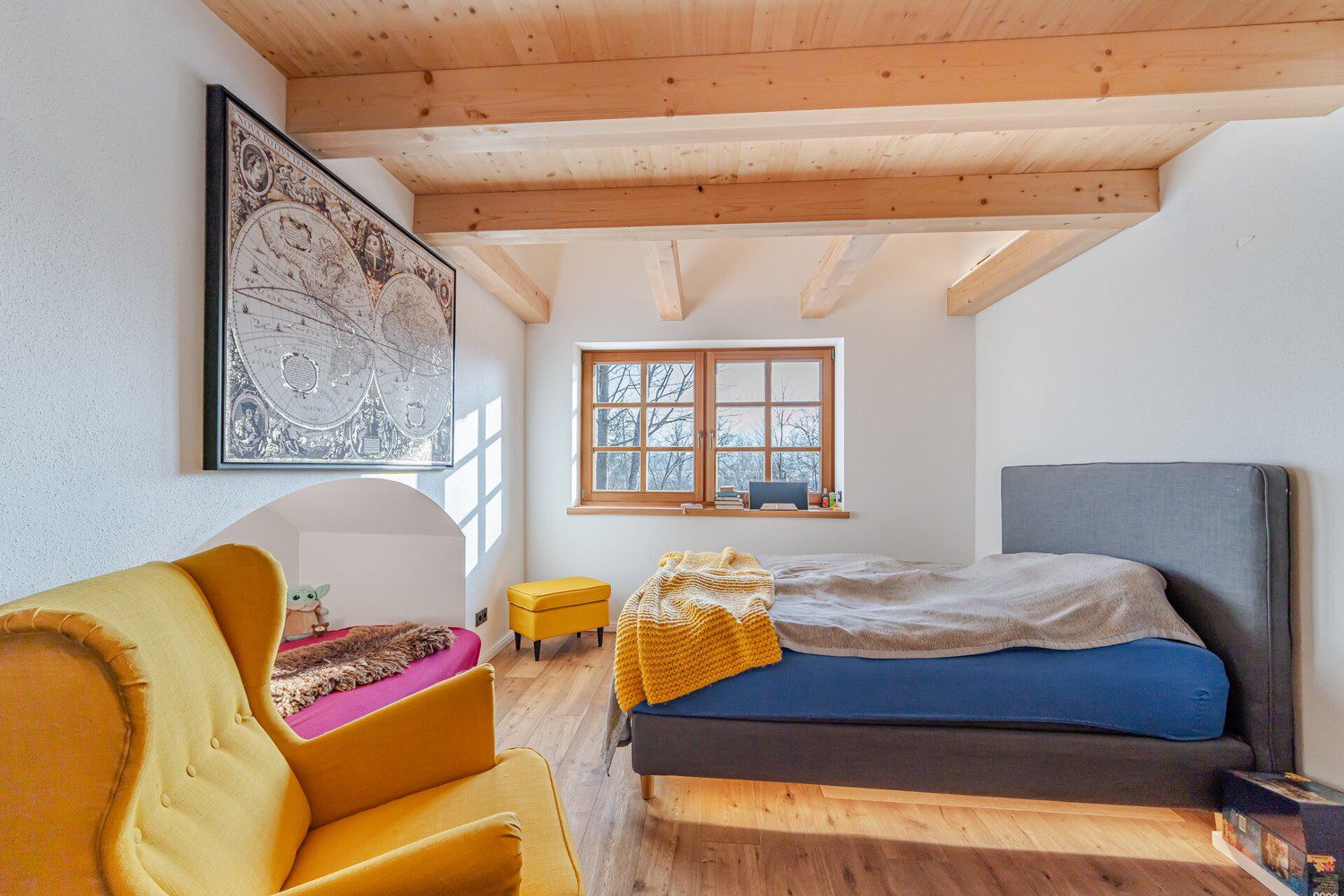 Schlafzimmer 1