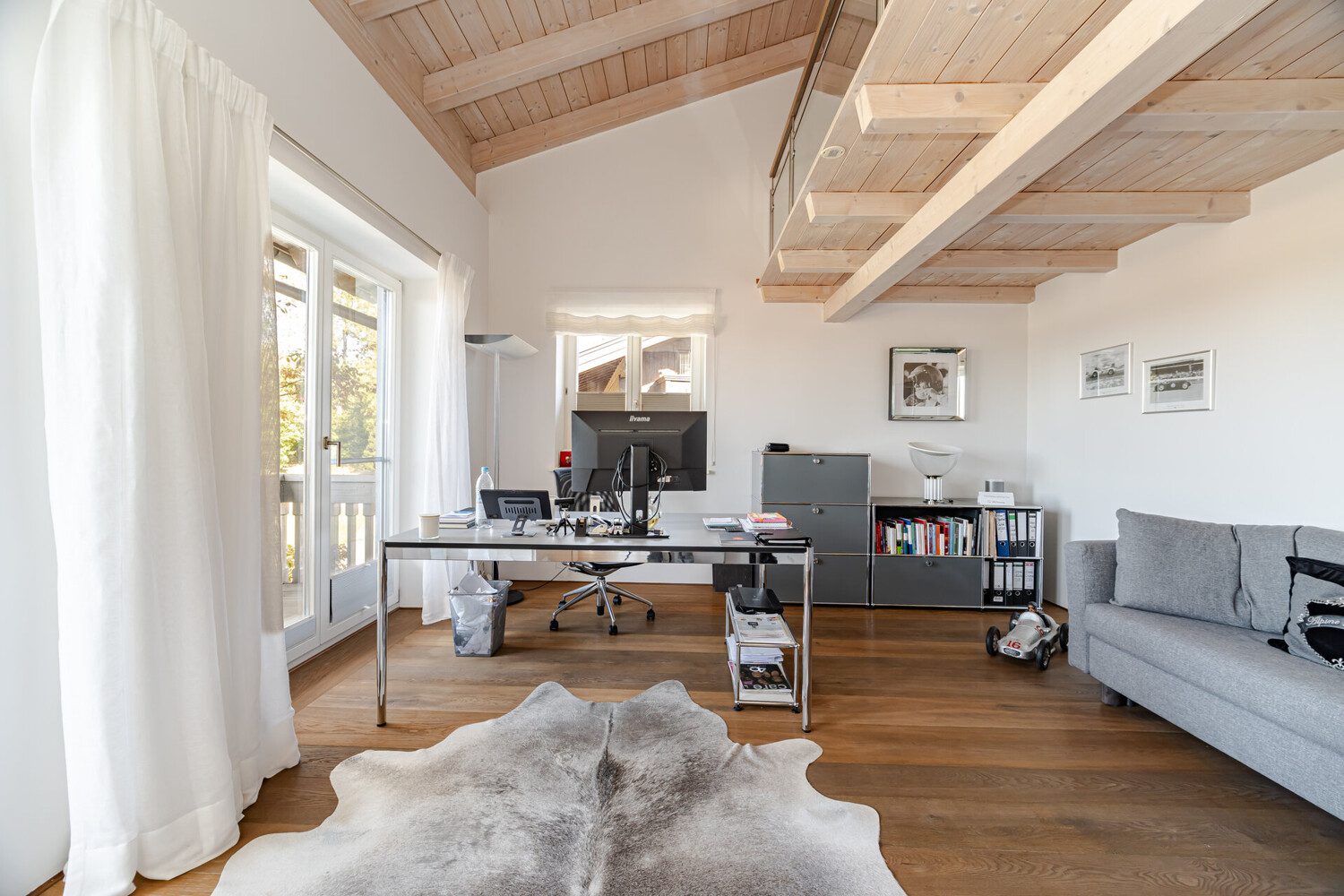 Office/Schlafzimmer
